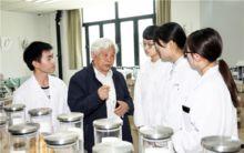 大学教授爆料化妆品视频,揭秘化妆品背后的真相 第3张 大学教授爆料化妆品视频,揭秘化妆品背后的真相 第3张